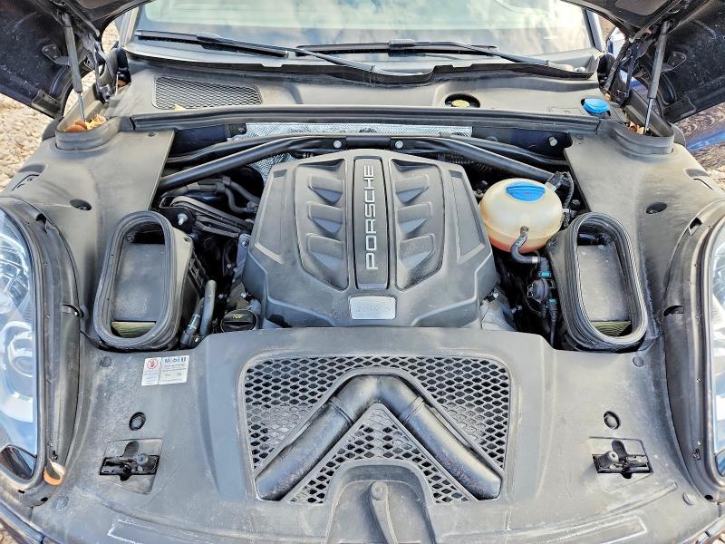 2015 Porsche Macan s