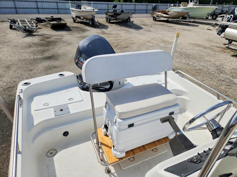2000 VIP Boat-Boat