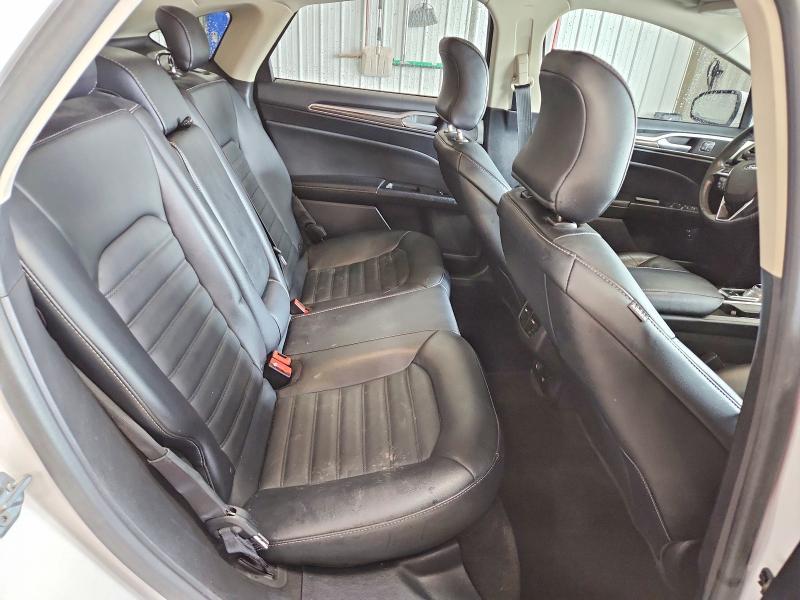 2018 Ford Fusion se Hybrid