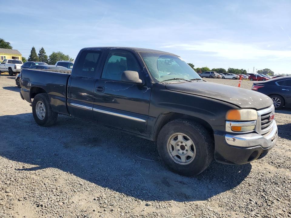 2004 GMC New Sierra C1500