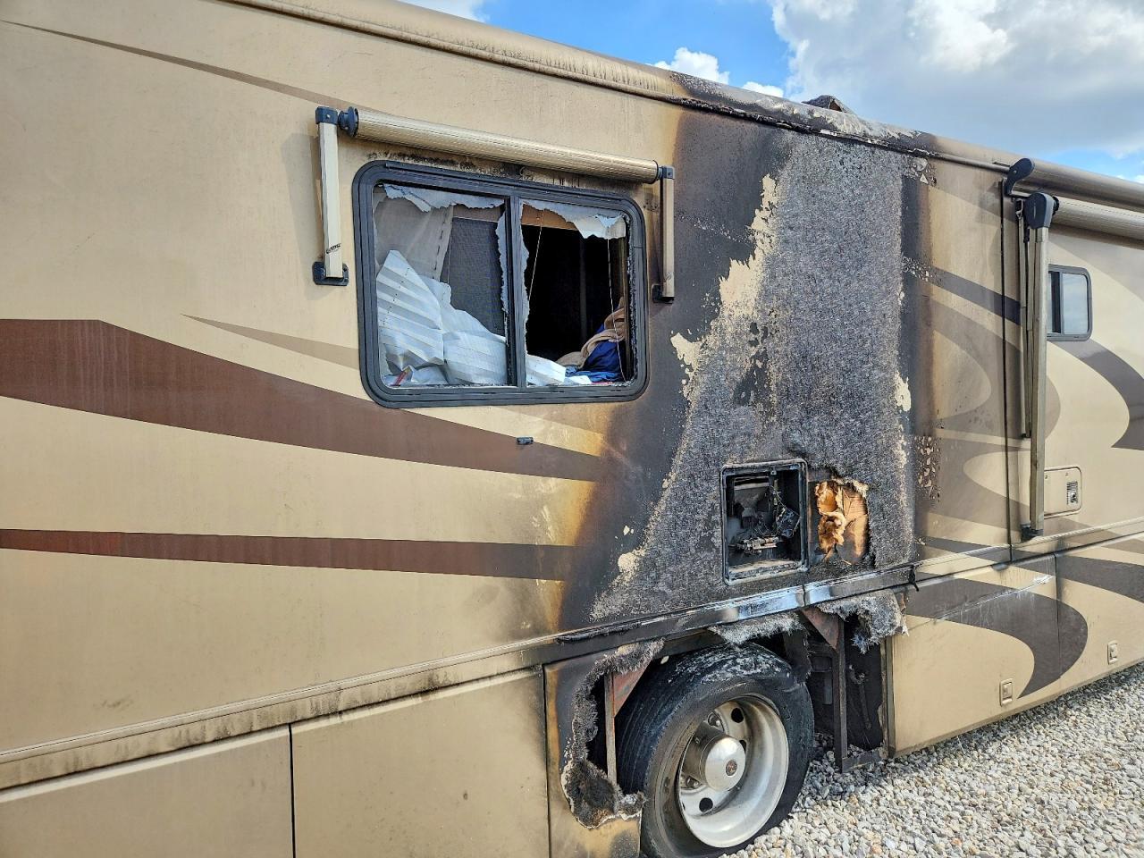 2004 Roadmaster Rail Monocoque