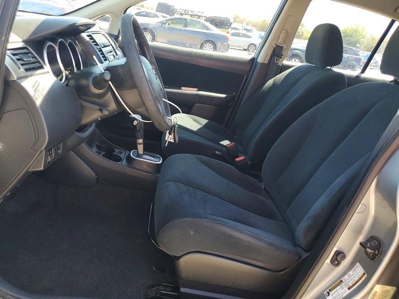 2010 Nissan Versa 1.8 s