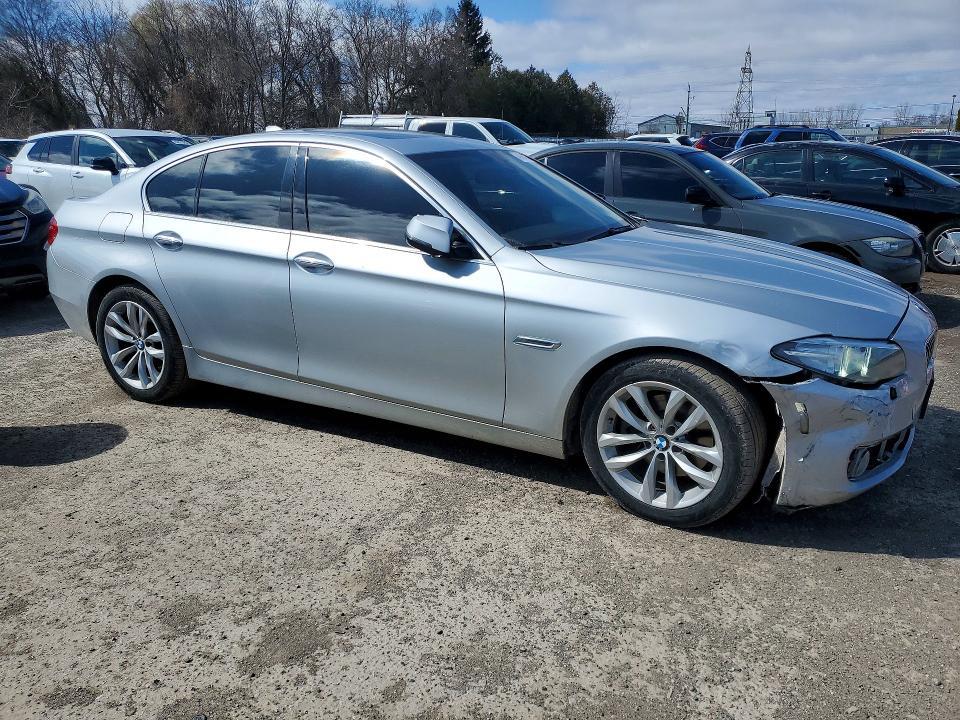 2016 BMW 528 xi