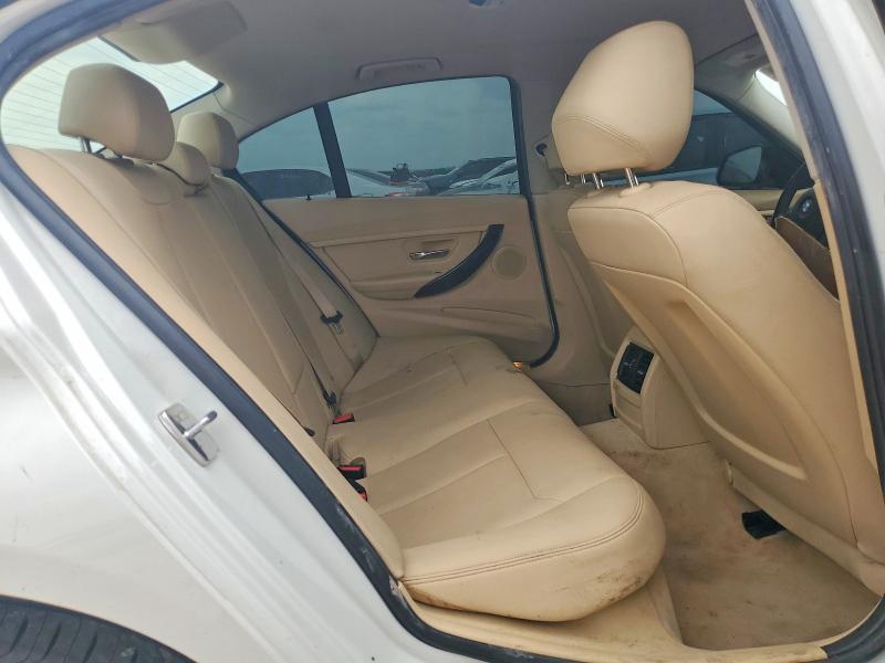 2015 BMW 320 i