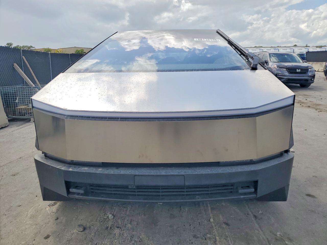 2024 Tesla Cybertruck