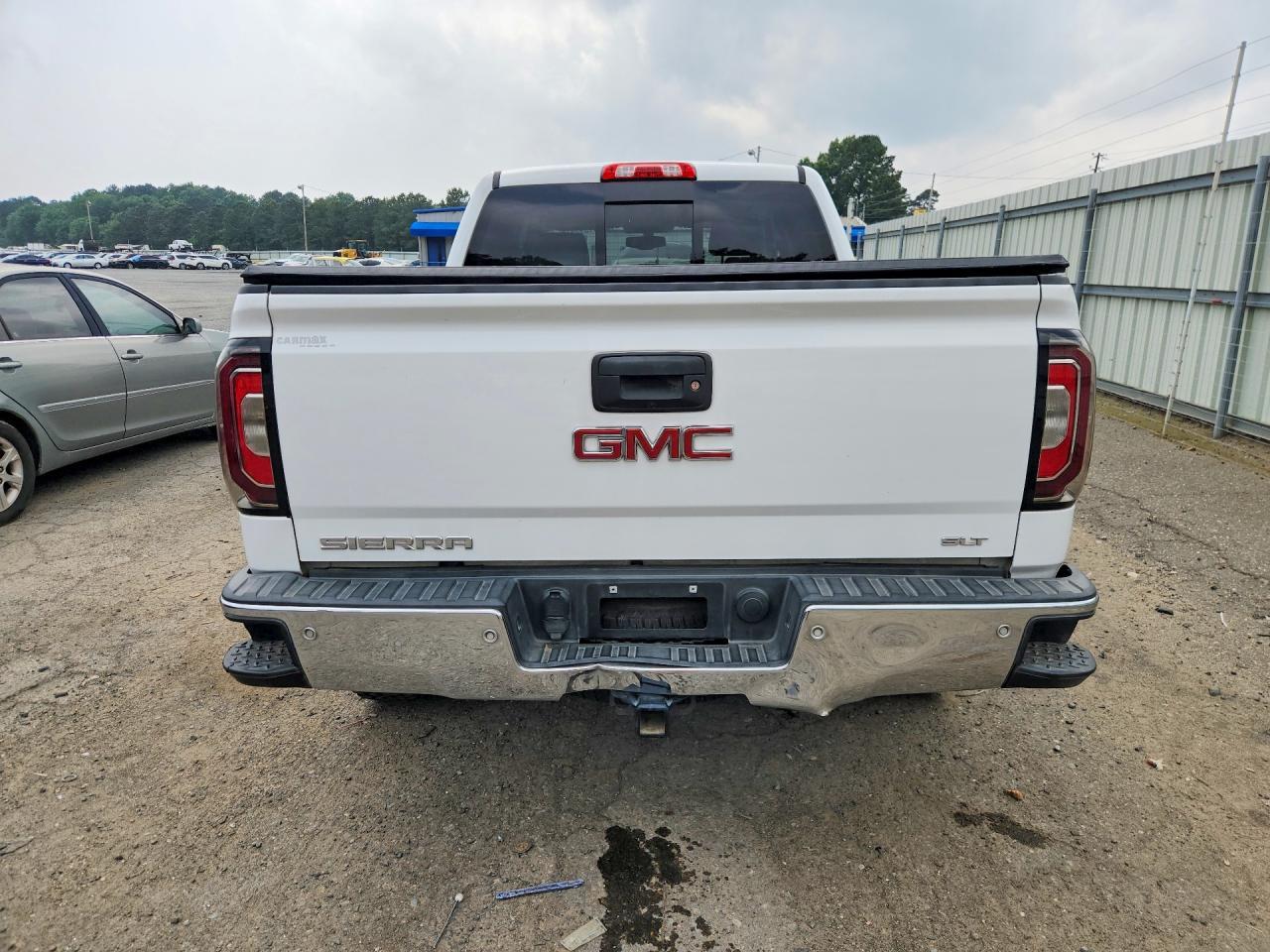 2018 GMC Sierra K1500 SLT