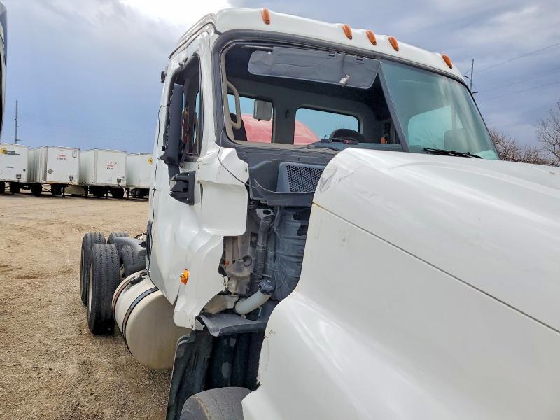 2019 Freigliner 2019 Freightliner Cascadia 125 Semi Truck
