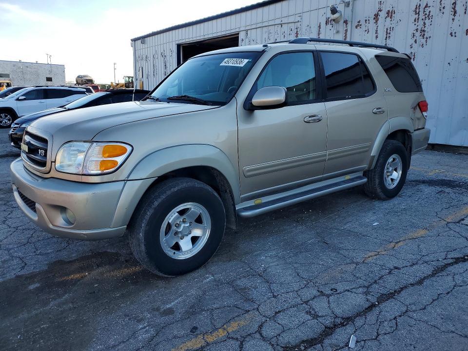2004 Toyota Sequoia SR5