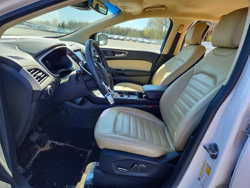 2019 Ford Edge sel