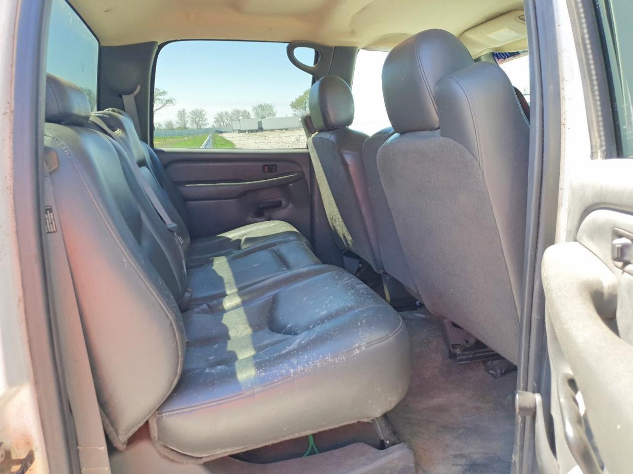 2003 Chevrolet Silverado C1500 Heavy Duty