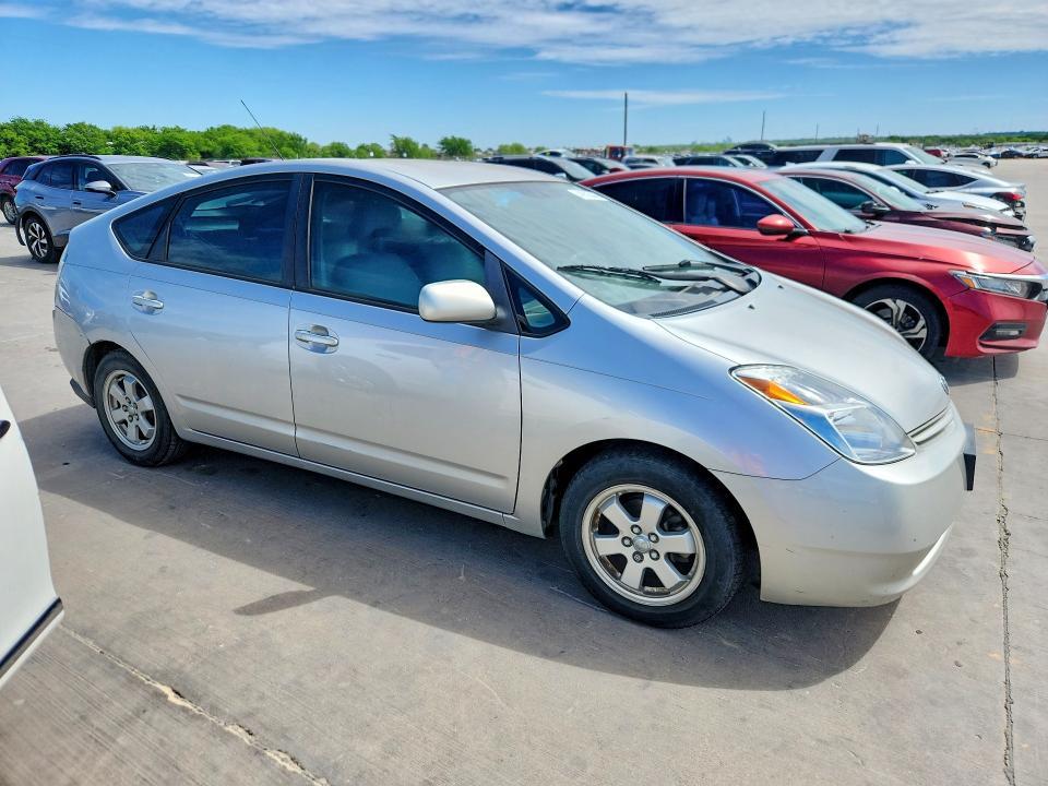 2005 Toyota Prius Base