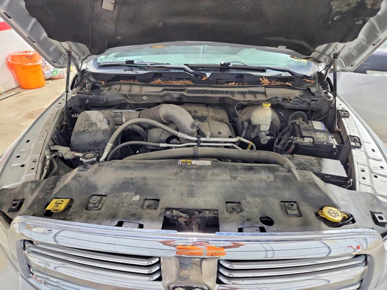 2015 Dodge RAM 1500 SLT