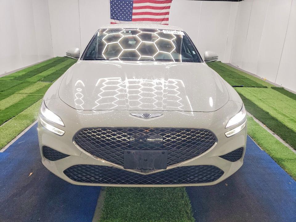 2024 Genesis G70 2.5t Standard