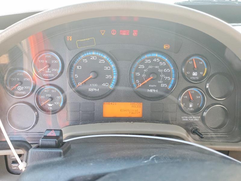 2012 International 4300 Flatbed Truck