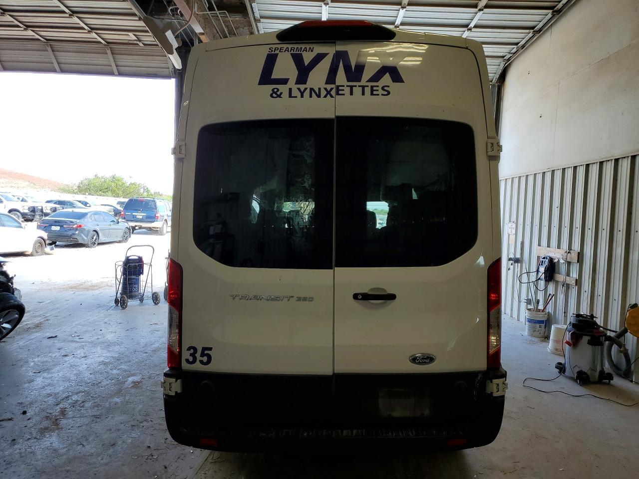 2024 Ford Transit T-350