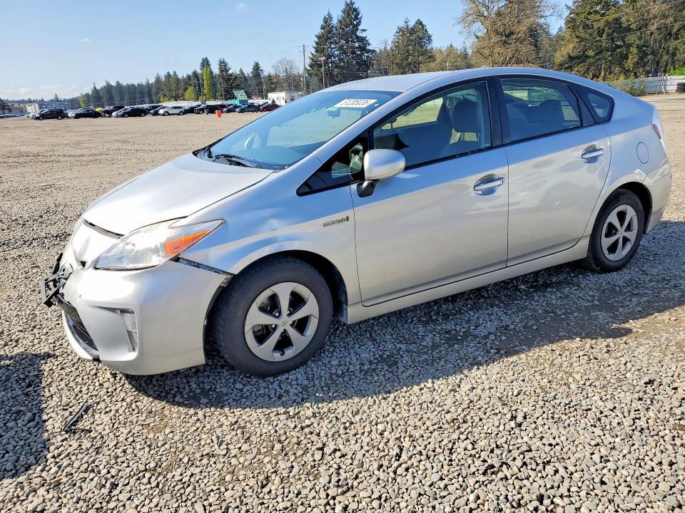 2015 Toyota Prius Three