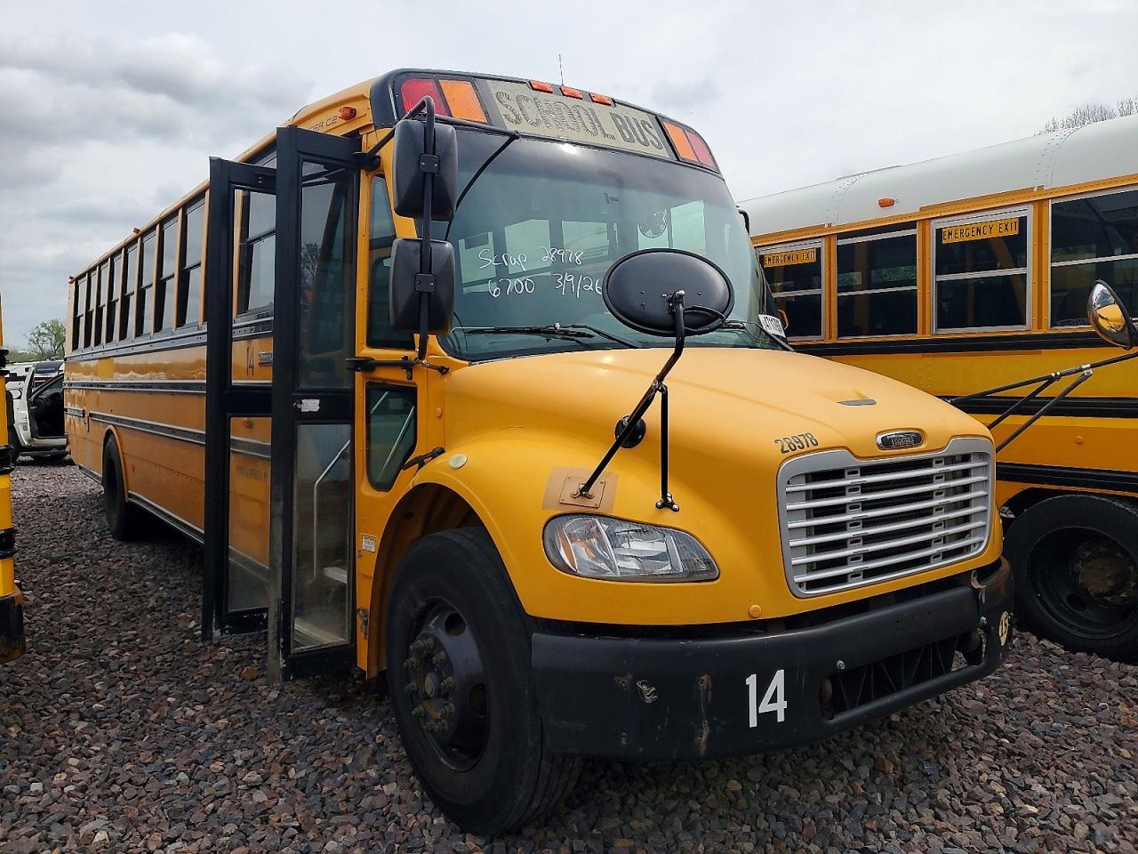 2012 Freigliner 2012 Thomas SAF-T-LINER C2-School Bus