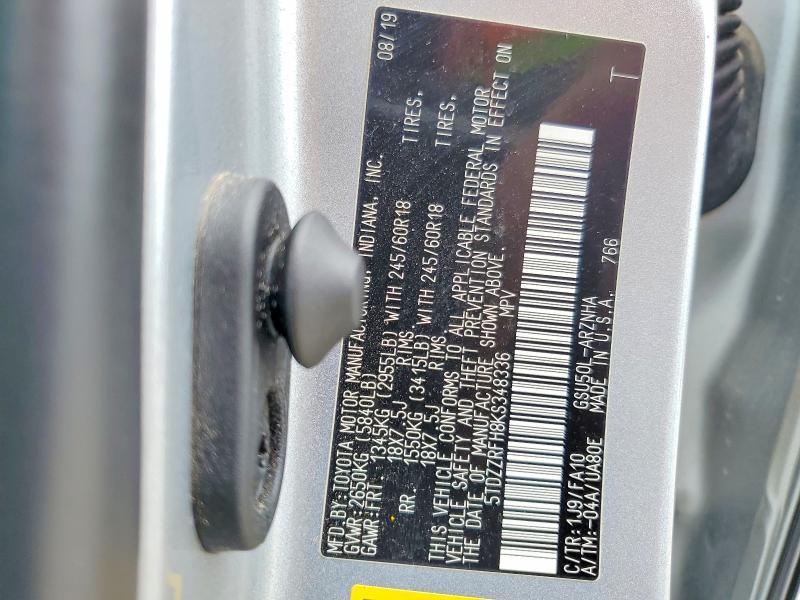 2019 Toyota Highlander le Plus