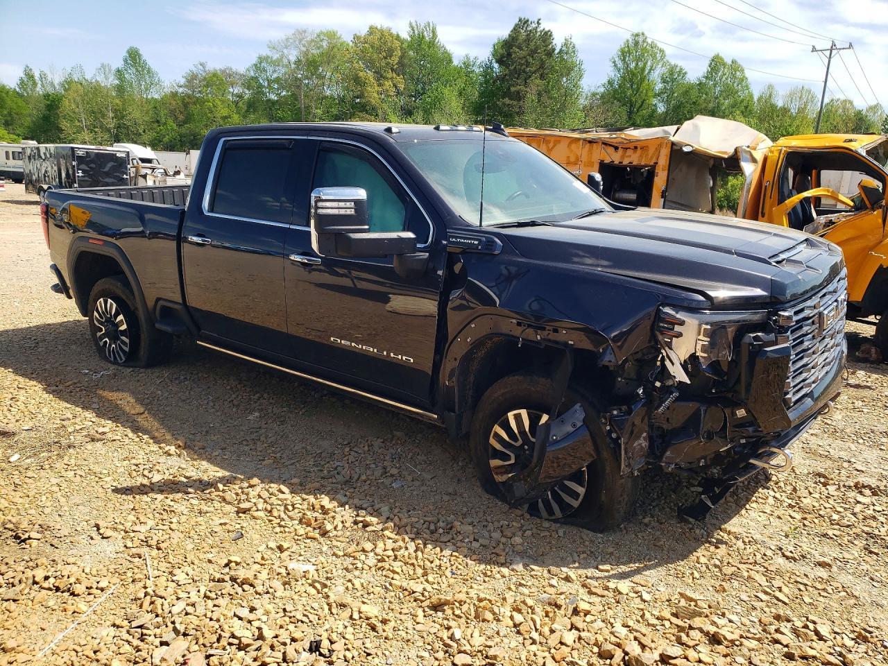 2025 GMC Sierra K2500 Denali Ultimate