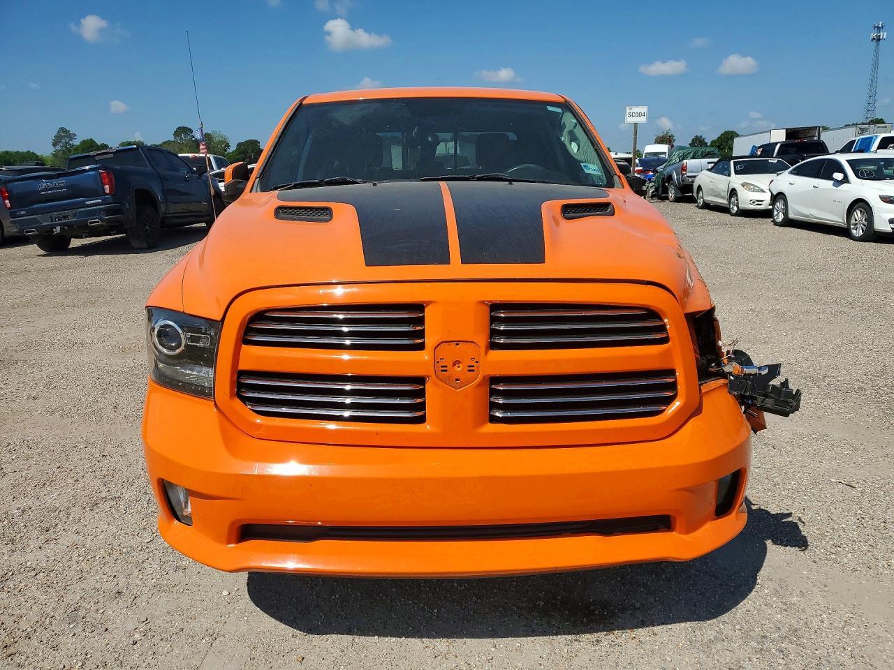 2015 Dodge RAM 1500 Sport