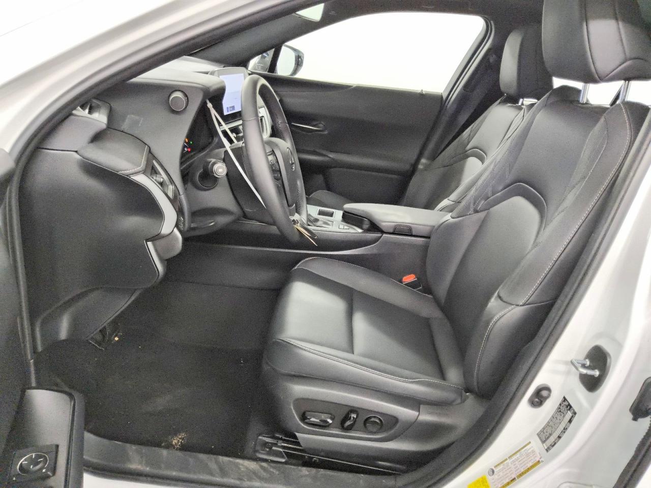 2024 Lexus Ux 250h Base