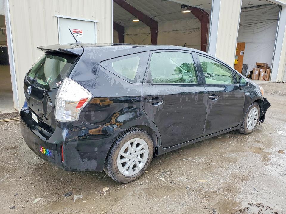 2014 Toyota Prius v two