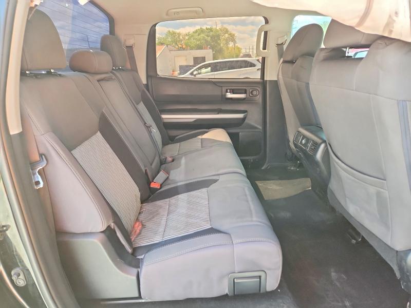 2016 Toyota Tundra Crewmax SR5