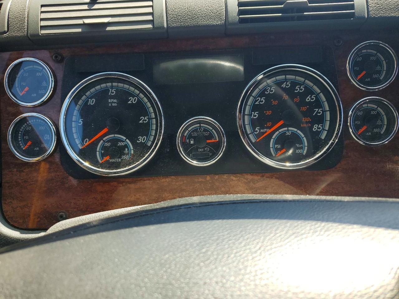 2017 Freigliner Cascadia 125