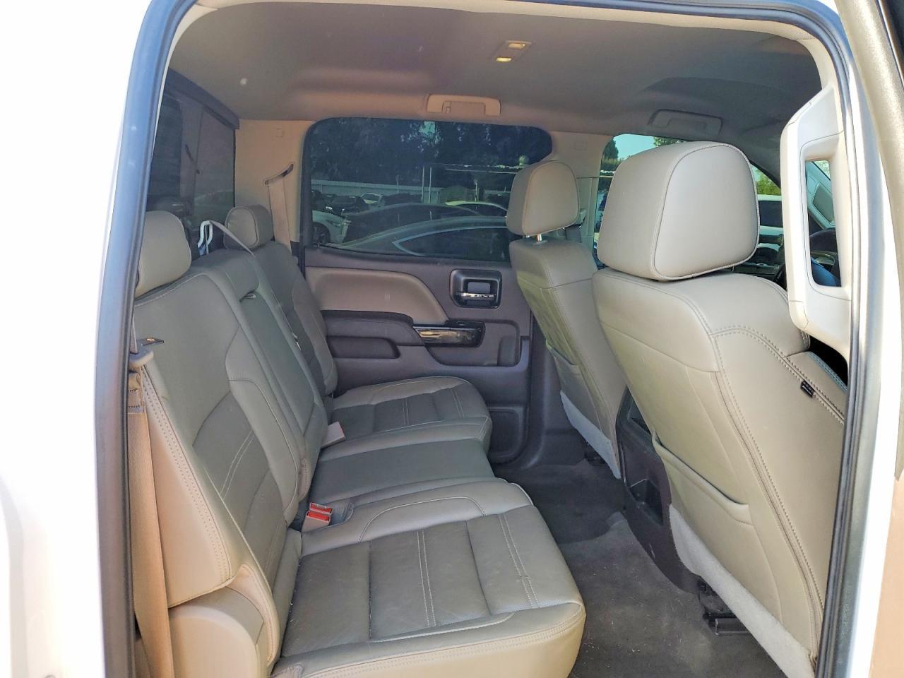 2016 GMC Sierra K2500 Denali