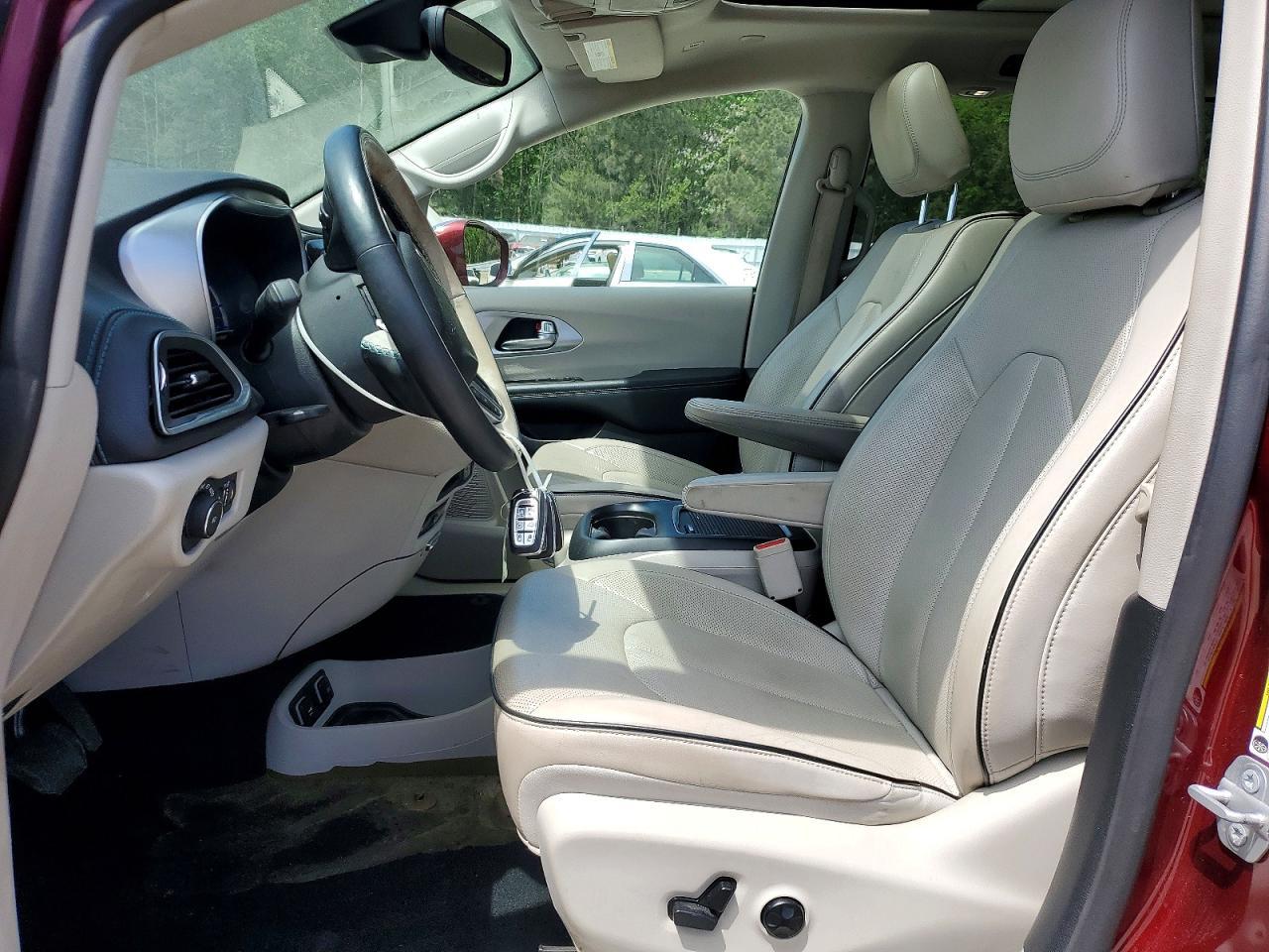 2018 Chrysler Pacifica Hybrid Limited