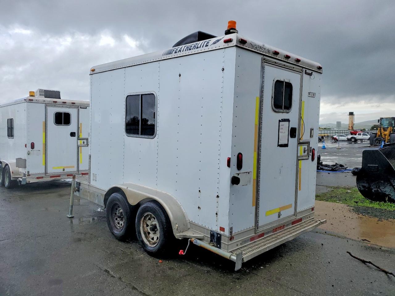 2000 Unknown 2000 Featherlite  Fiber Optic Splicing Trailer