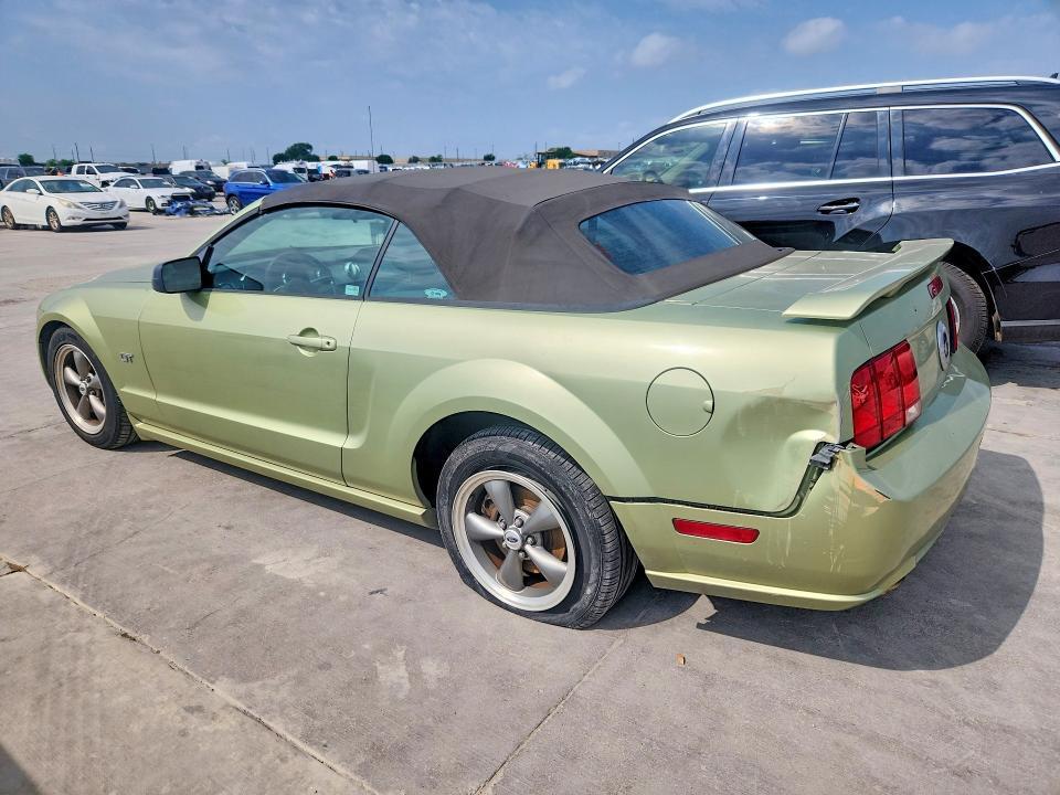 2005 Ford Mustang gt