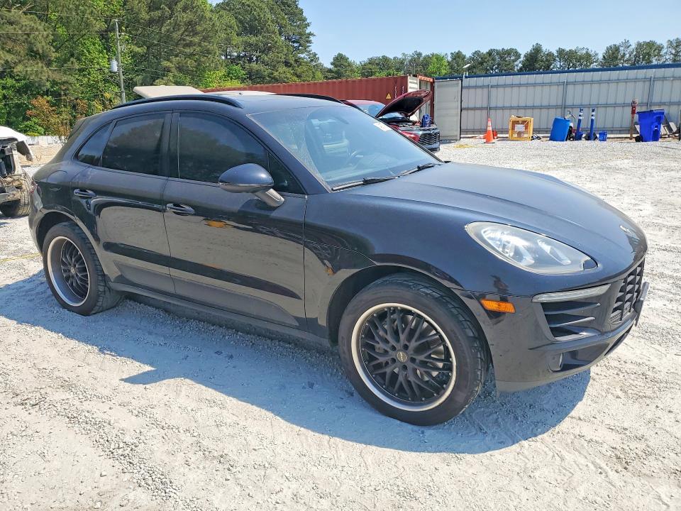 2016 Porsche Macan s