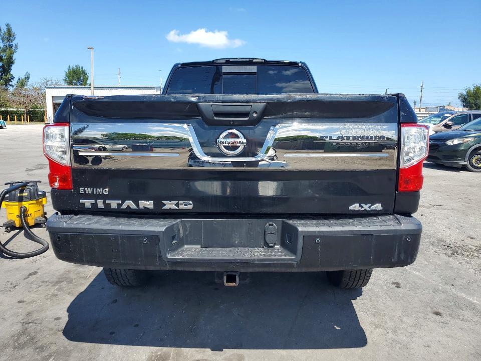 2017 Nissan Titan XD Platinum Reserve