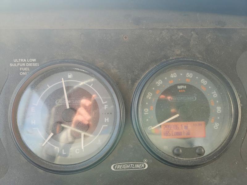 2006 Freightliner Chassis M Line WALK-IN Van