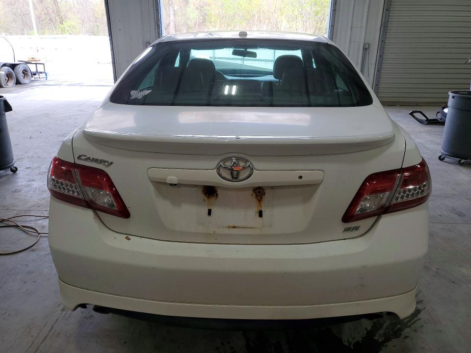2011 Toyota Camry se V6