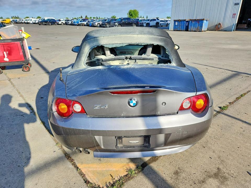 2004 BMW Z4 2.5
