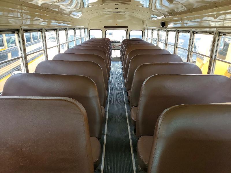 1990 International 3000 3700