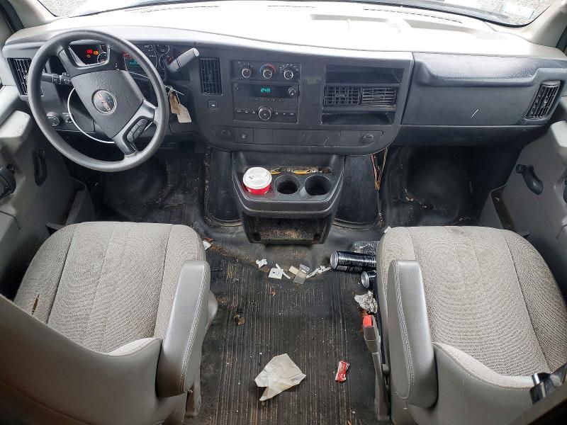 2014 GMC Savana Cutaway G3500