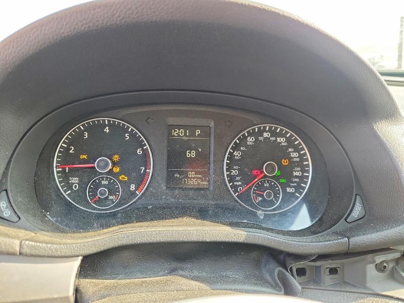 2014 Volkswagen Passat s