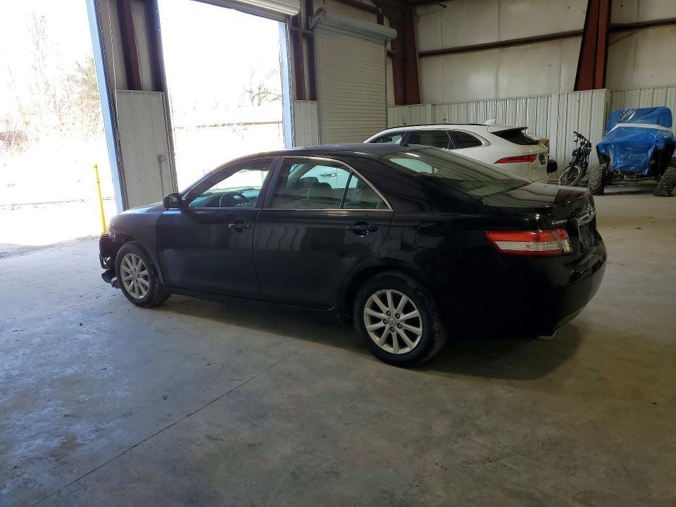 2011 Toyota Camry xle V6