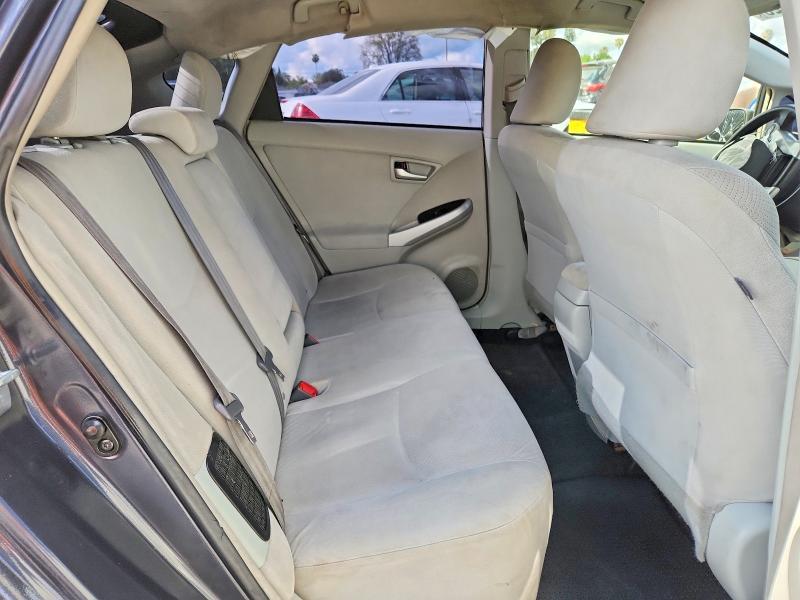 2014 Toyota Prius Three