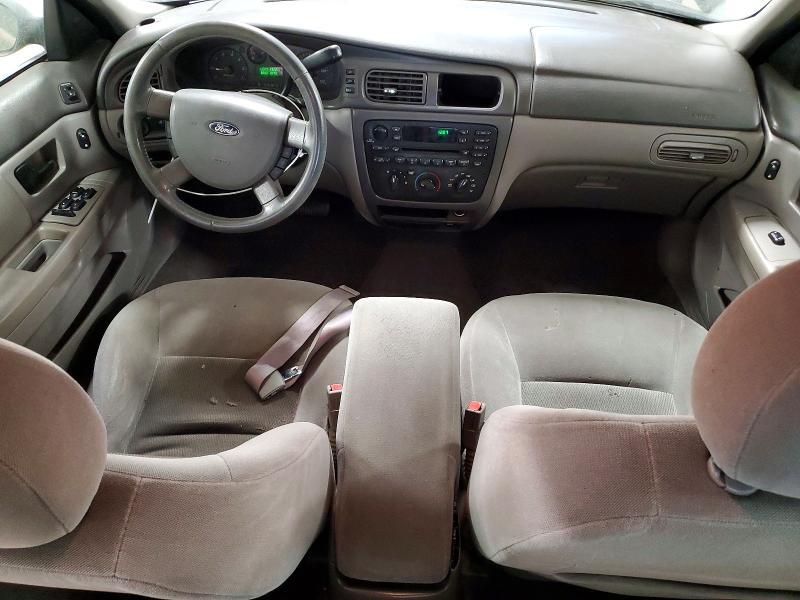 2006 Ford Taurus se