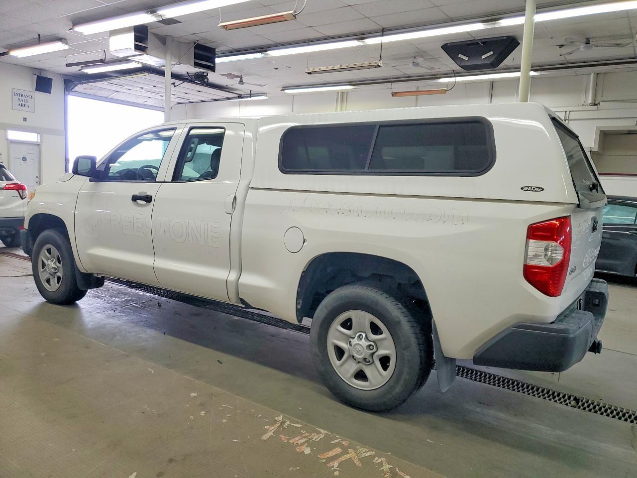 2017 Toyota Tundra SR