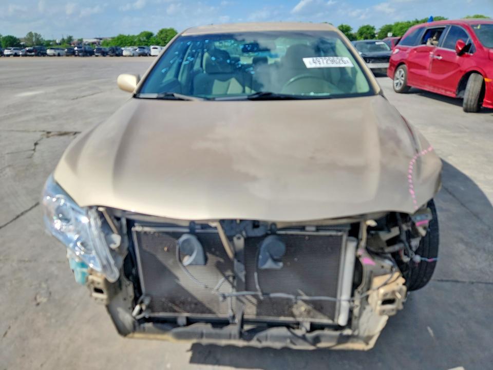 2010 Toyota Camry le