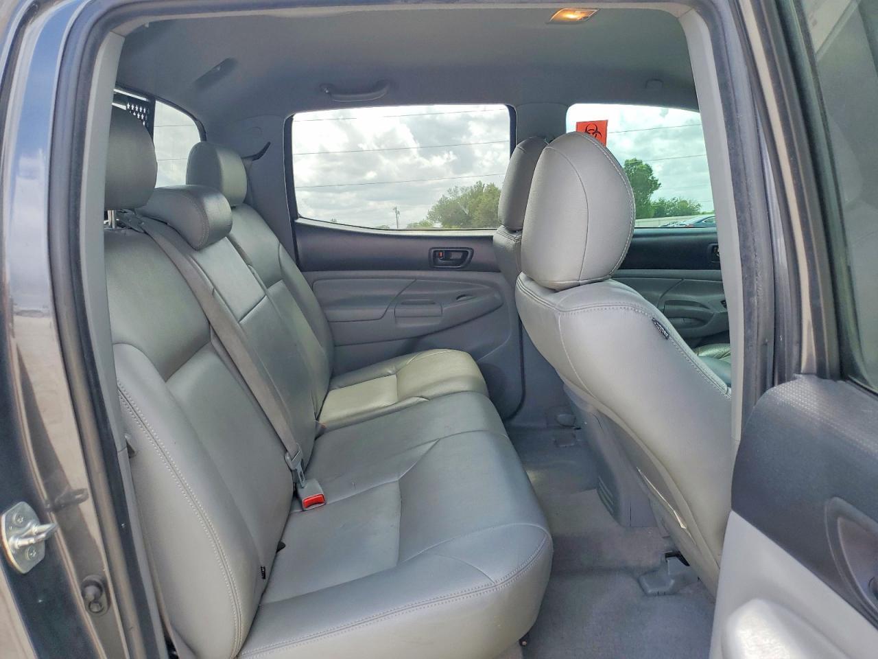 2010 Toyota Tacoma Double Cab Prerunner Long BED