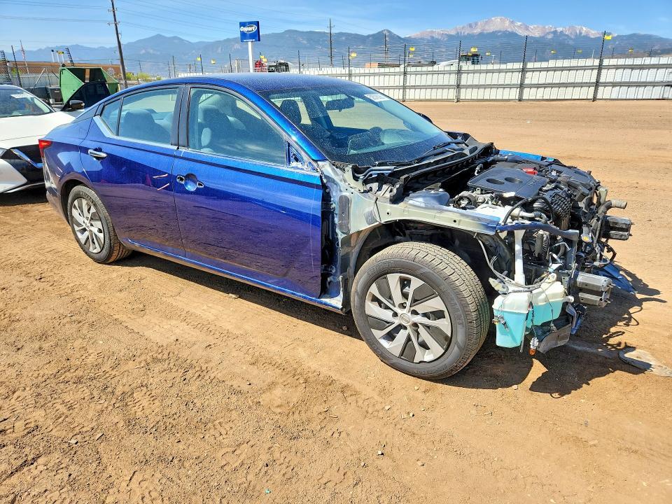 2020 Nissan Altima s