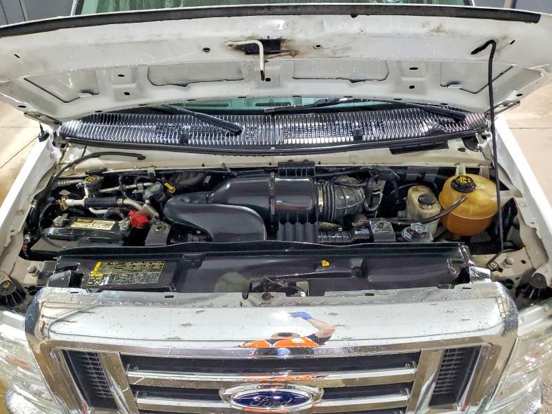 2012 Ford Econoline E350 Super Duty Wagon