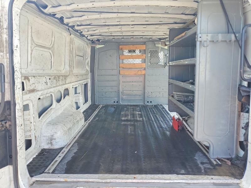 2015 Nissan NV 1500 S
