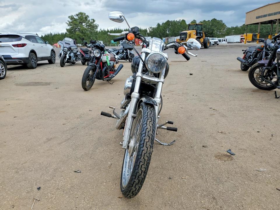 2005 Harley-Davidson XL883 C